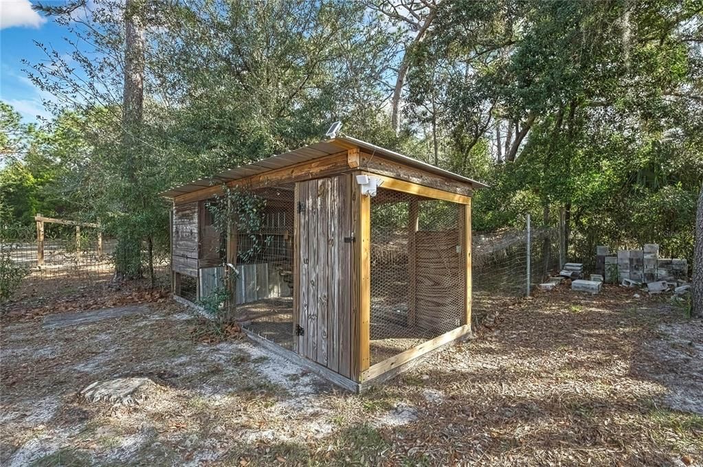 For Sale: $180,000 (2 beds, 2 baths, 1344 Square Feet)