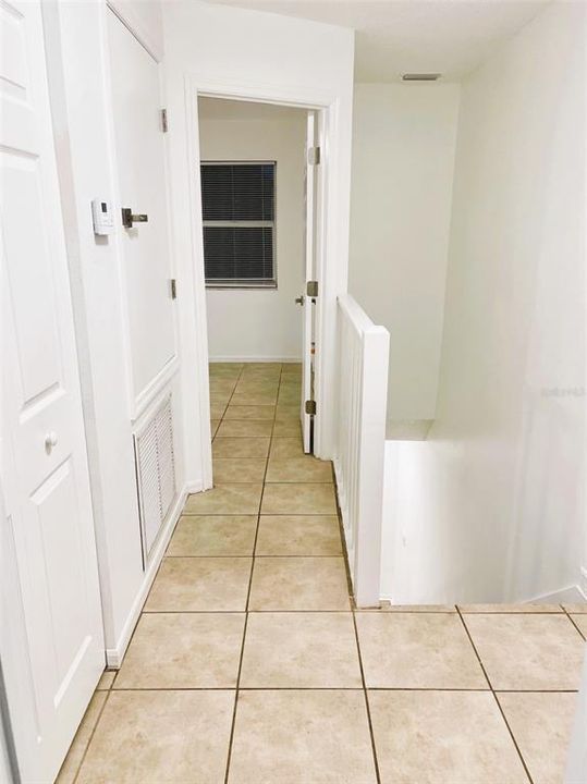 На продажу: $224,900 (2 спален, 2 ванн, 1281 Квадратных фут)