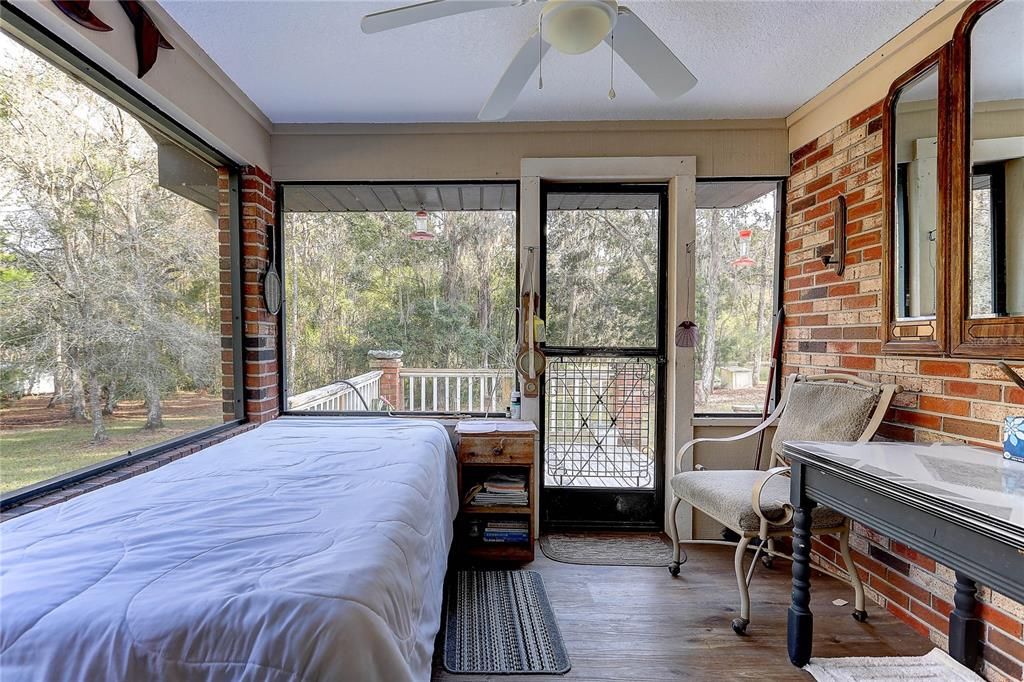 For Sale: $785,000 (3 beds, 2 baths, 2932 Square Feet)