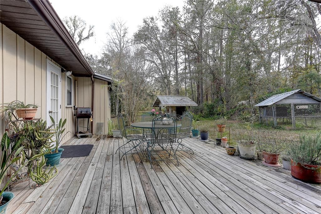 For Sale: $785,000 (3 beds, 2 baths, 2932 Square Feet)