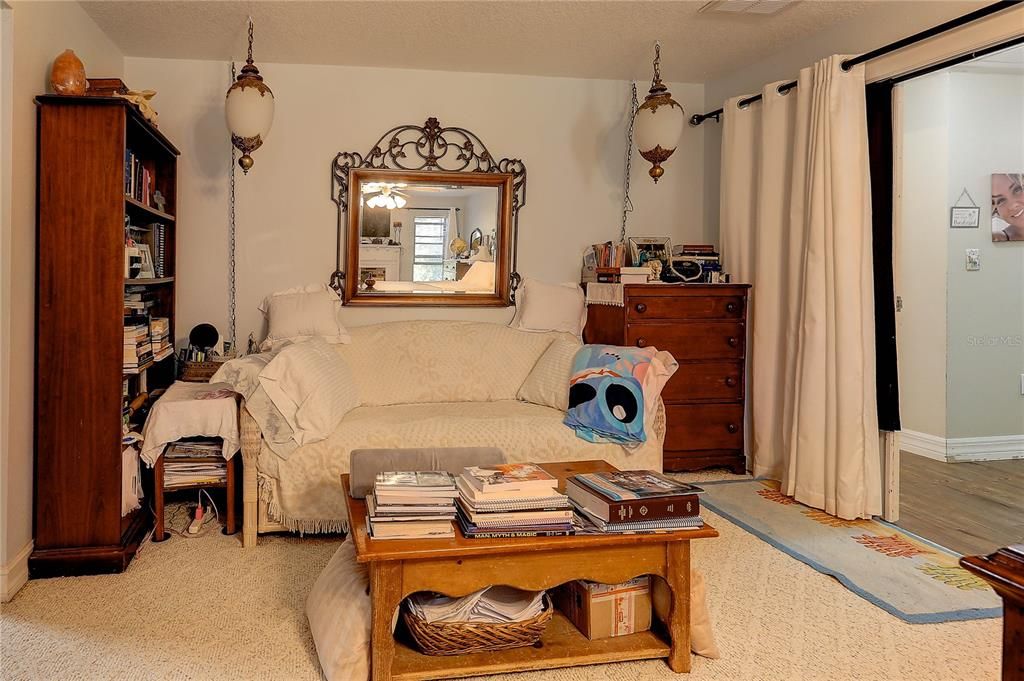 For Sale: $785,000 (3 beds, 2 baths, 2932 Square Feet)