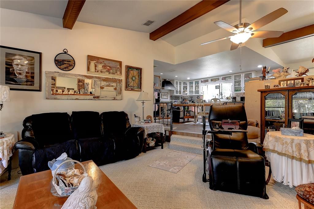 For Sale: $785,000 (3 beds, 2 baths, 2932 Square Feet)