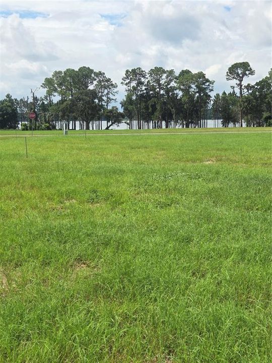 For Sale: $185,000 (1.00 acres)
