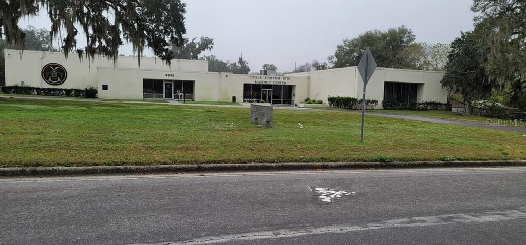 Recently Sold: $1,700,000 (0 beds, 0 baths, 13528 Square Feet)