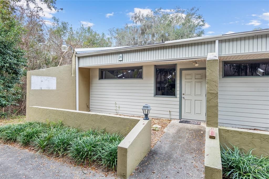 For Sale: $325,000 (0 beds, 0 baths, 1800 Square Feet)