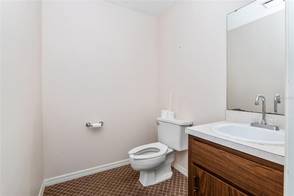 For Sale: $325,000 (0 beds, 0 baths, 1800 Square Feet)