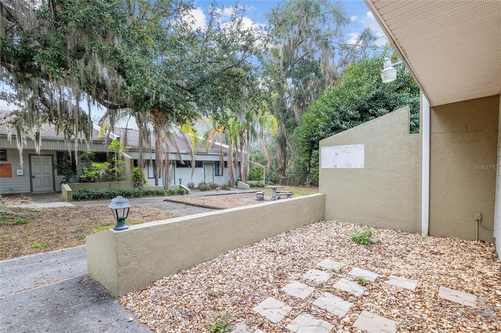 For Sale: $325,000 (0 beds, 0 baths, 1800 Square Feet)