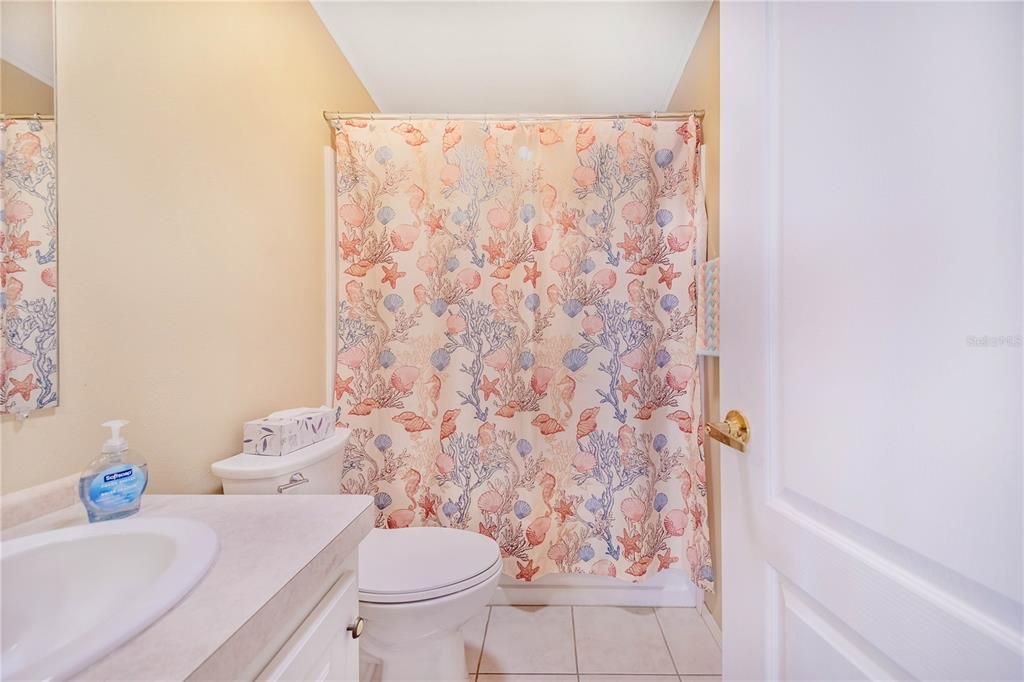 На продажу: $280,000 (3 спален, 2 ванн, 1485 Квадратных фут)