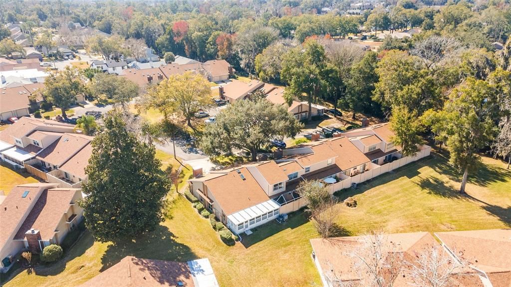 Active With Contract: $195,000 (2 beds, 2 baths, 1151 Square Feet)