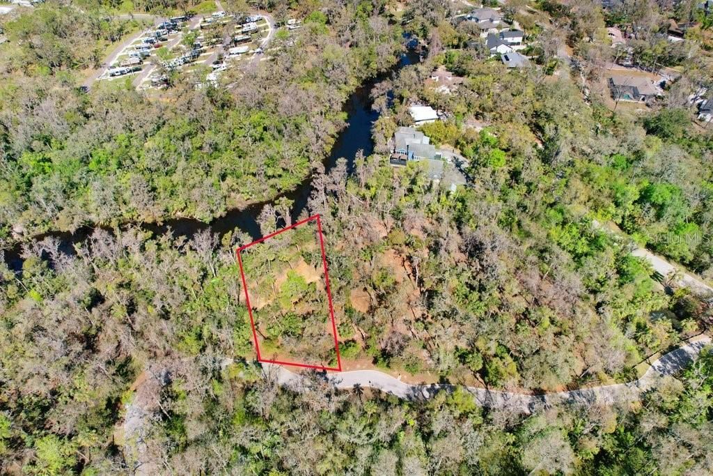 待售: $400,000 (1.40 acres)