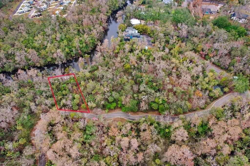 待售: $400,000 (1.40 acres)