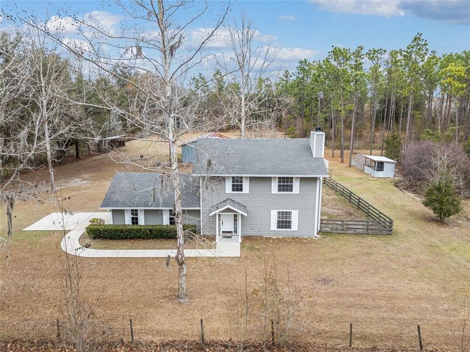 Recently Sold: $475,000 (3 beds, 2 baths, 1560 Square Feet)