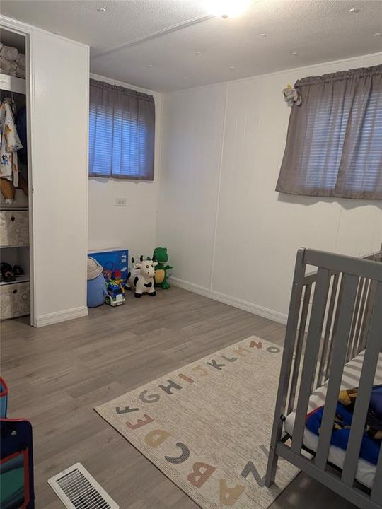 For Sale: $139,900 (3 beds, 2 baths, 1152 Square Feet)