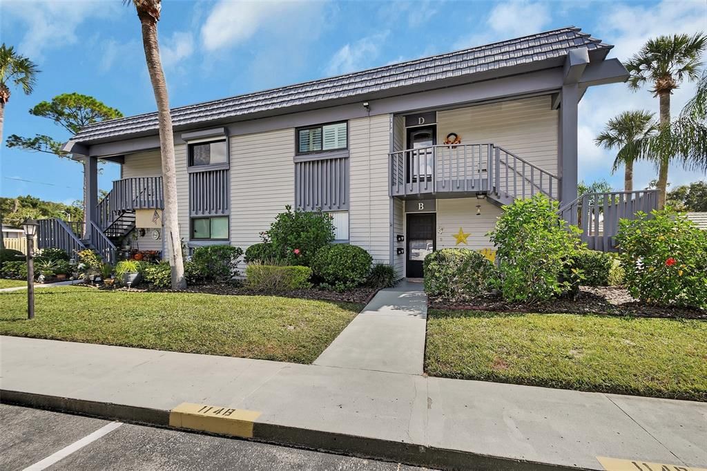 На продажу: $149,000 (2 спален, 2 ванн, 1156 Квадратных фут)