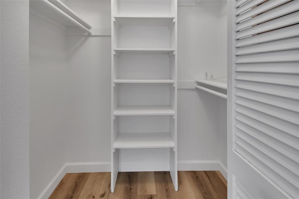 На продажу: $149,000 (2 спален, 2 ванн, 1156 Квадратных фут)