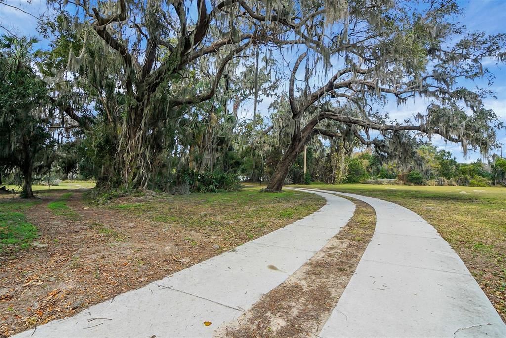 For Sale: $749,000 (5 beds, 3 baths, 3556 Square Feet)