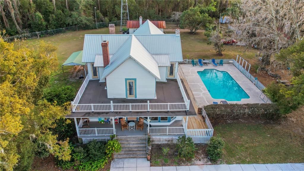 For Sale: $749,000 (5 beds, 3 baths, 3556 Square Feet)