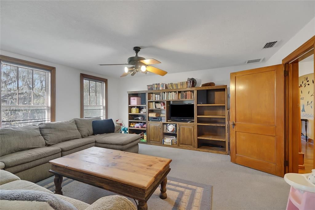 For Sale: $749,000 (5 beds, 3 baths, 3556 Square Feet)