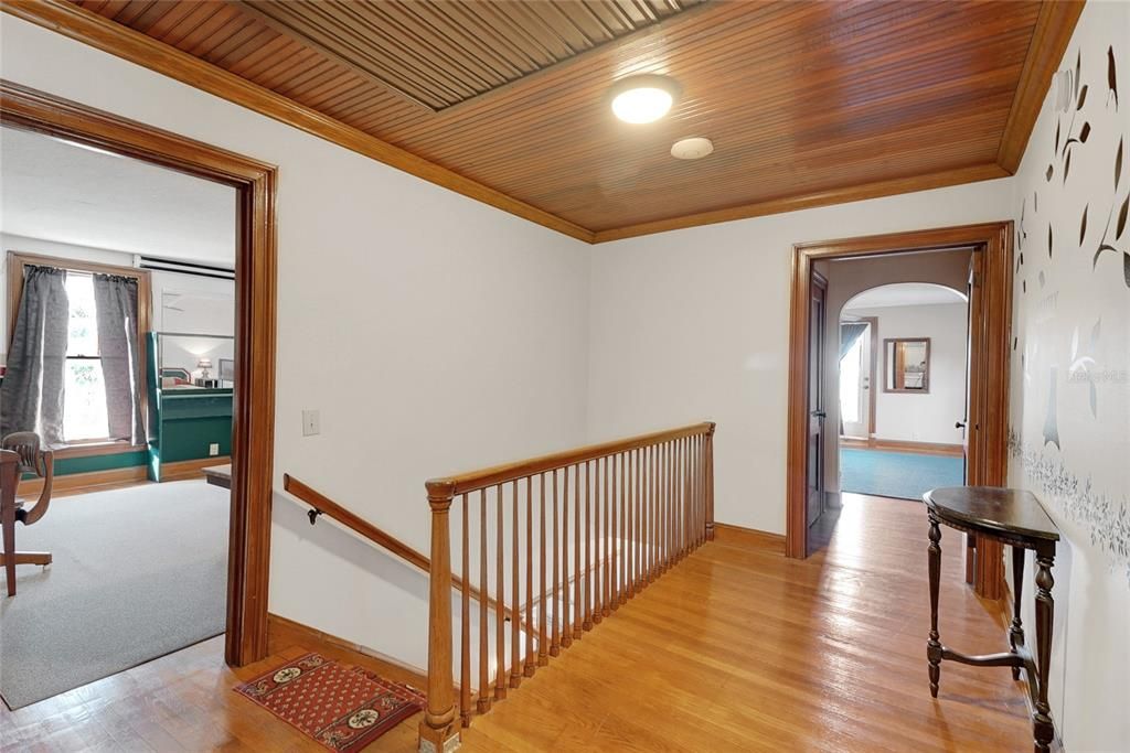 For Sale: $749,000 (5 beds, 3 baths, 3556 Square Feet)