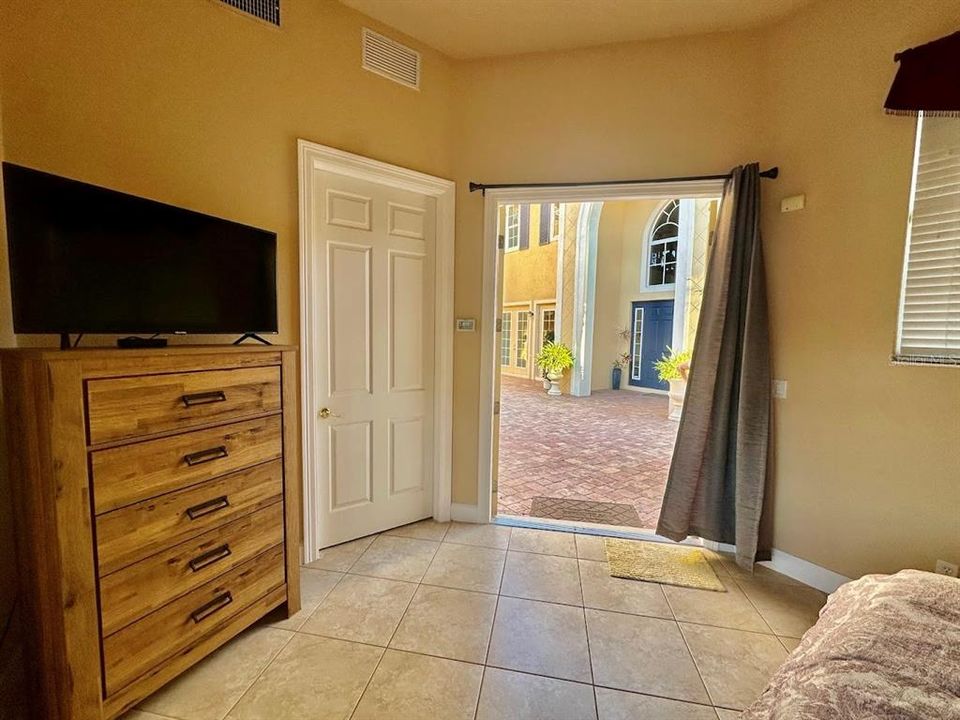 En Venta: $1,950,000 (5 camas, 6 baños, 5252 Pies cuadrados)