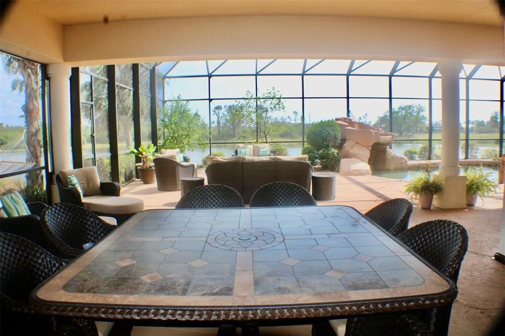 En Venta: $1,950,000 (5 camas, 6 baños, 5252 Pies cuadrados)