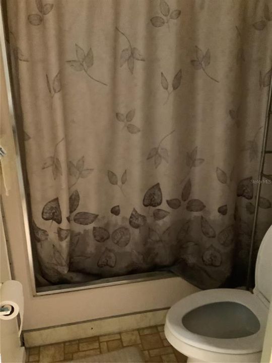 For Sale: $99,000 (2 beds, 2 baths, 1056 Square Feet)