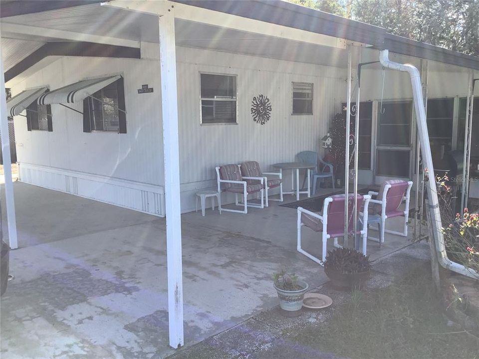 For Sale: $99,000 (2 beds, 2 baths, 1056 Square Feet)