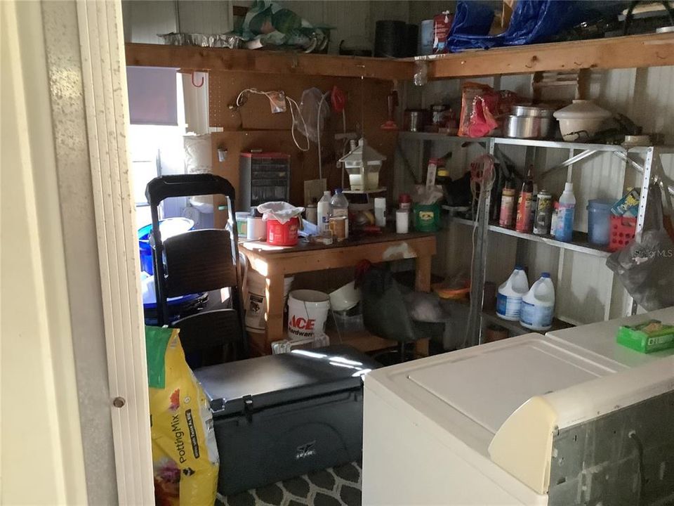 For Sale: $99,000 (2 beds, 2 baths, 1056 Square Feet)