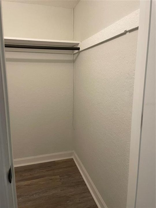 На продажу: $239,990 (2 спален, 2 ванн, 956 Квадратных фут)