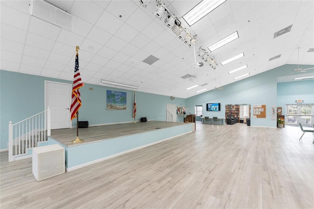 Active With Contract: $175,000 (2 beds, 2 baths, 1152 Square Feet)