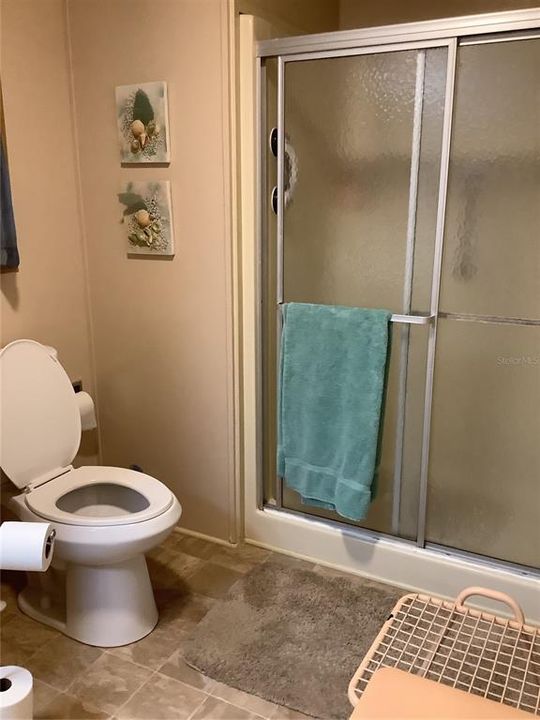 For Sale: $195,000 (2 beds, 2 baths, 1284 Square Feet)