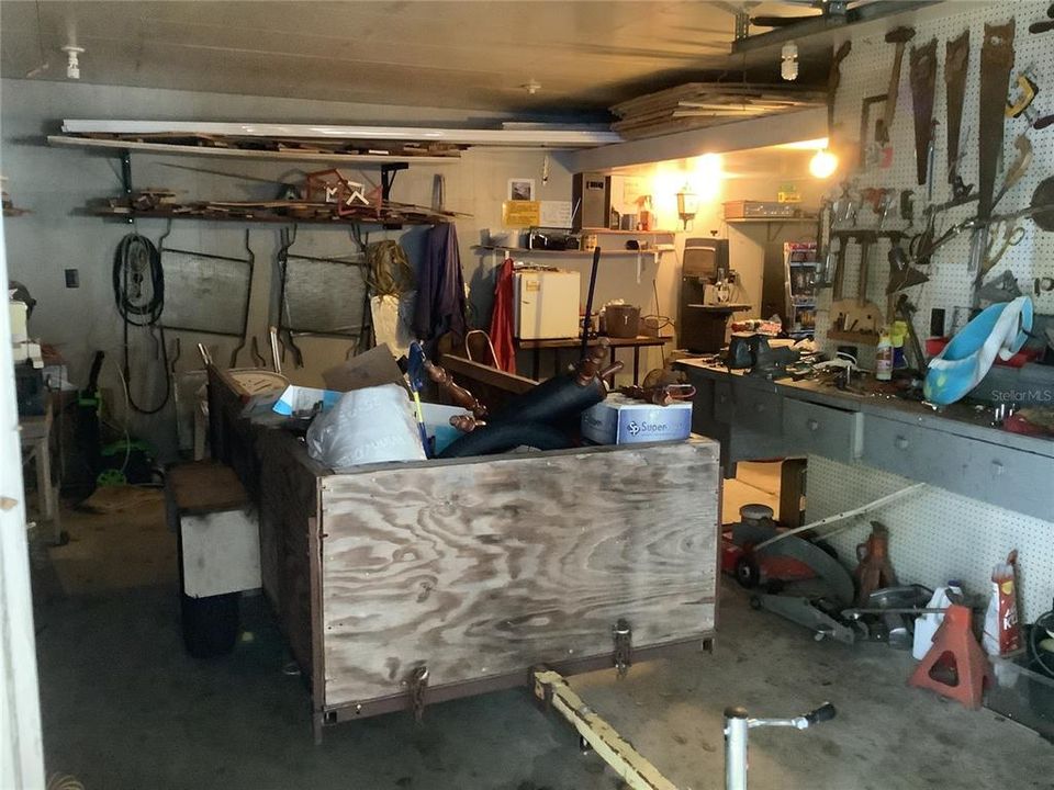 For Sale: $195,000 (2 beds, 2 baths, 1284 Square Feet)