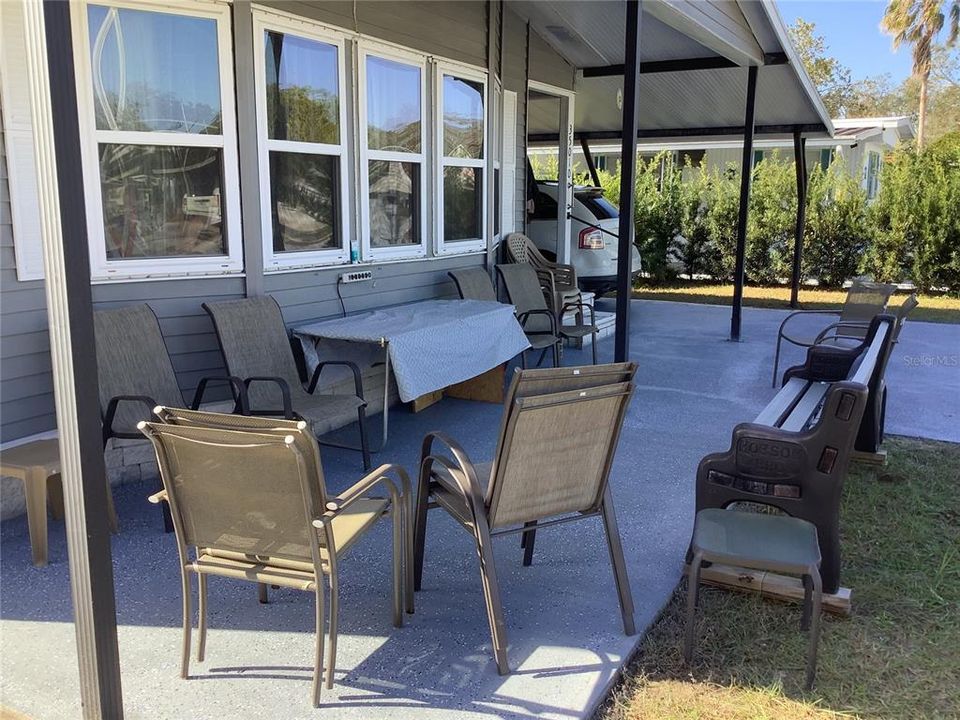 For Sale: $195,000 (2 beds, 2 baths, 1284 Square Feet)