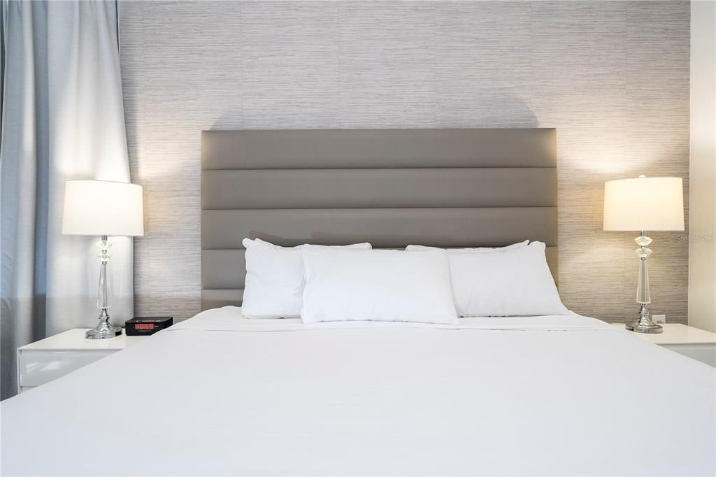 待售: $1,400,000 (8 贝兹, 6 浴室, 3612 平方英尺)