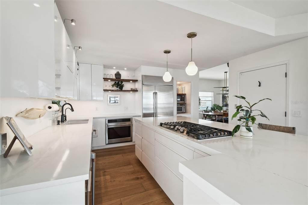 For Sale: $1,595,000 (4 beds, 3 baths, 2544 Square Feet)