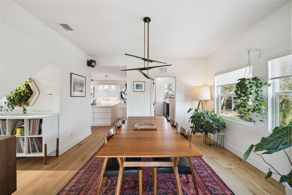 For Sale: $1,595,000 (4 beds, 3 baths, 2544 Square Feet)