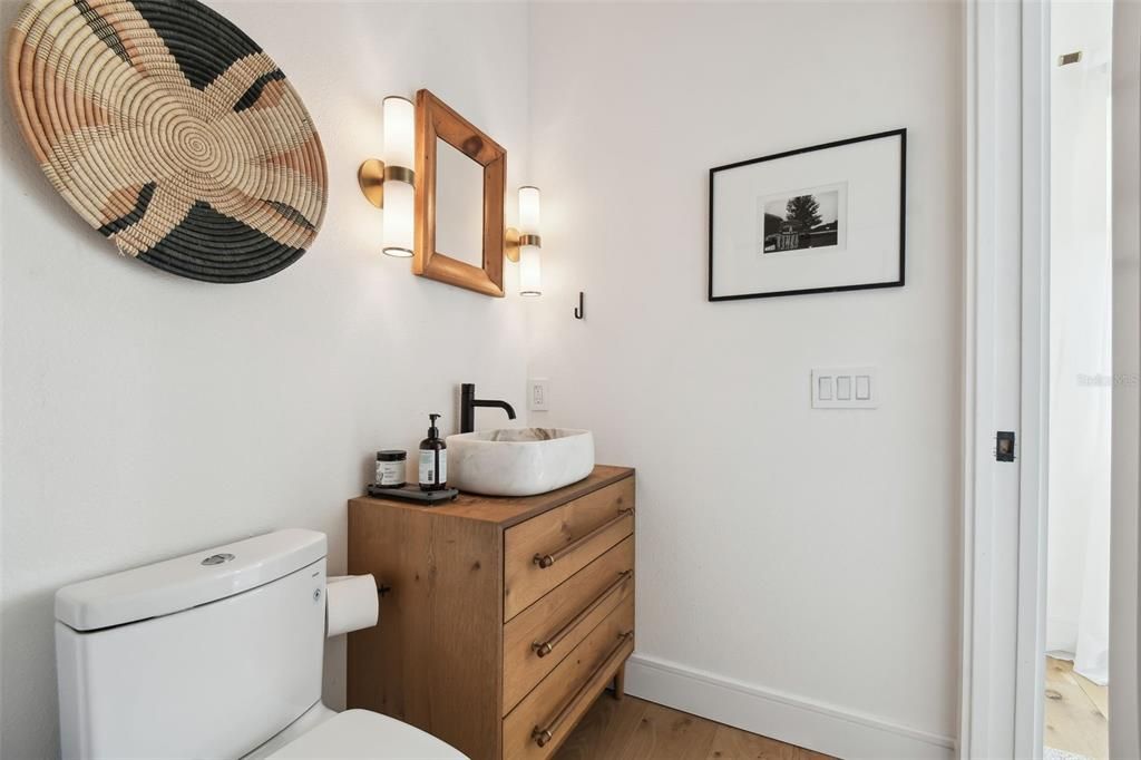 For Sale: $1,595,000 (4 beds, 3 baths, 2544 Square Feet)