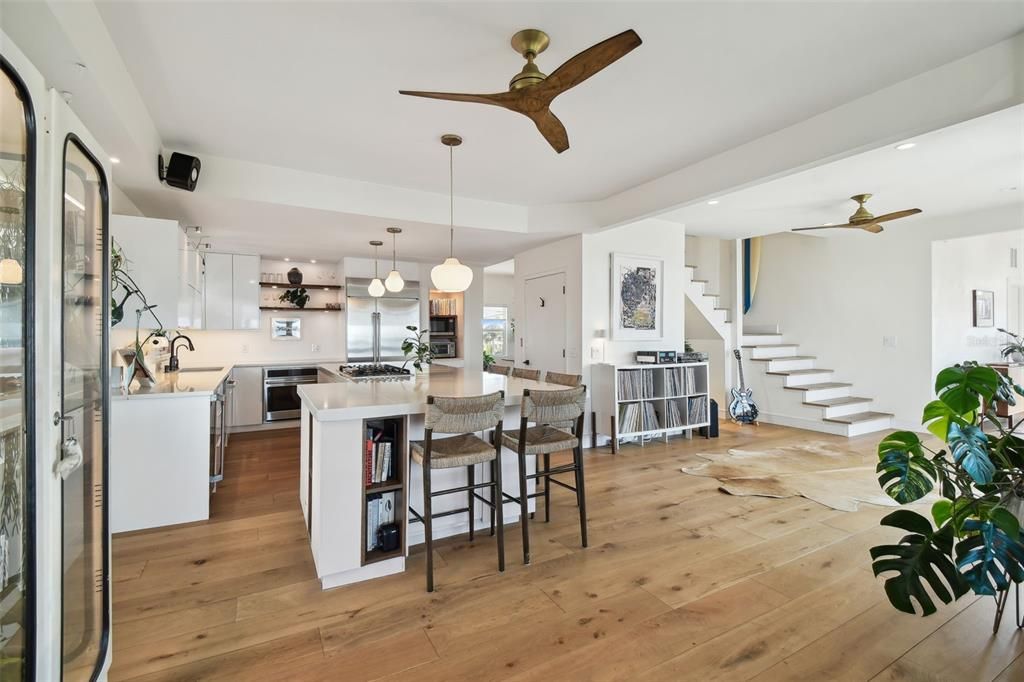 For Sale: $1,595,000 (4 beds, 3 baths, 2544 Square Feet)