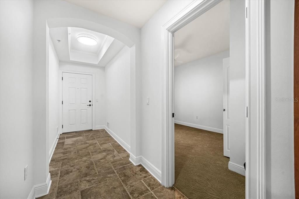 For Sale: $380,000 (3 beds, 2 baths, 1702 Square Feet)