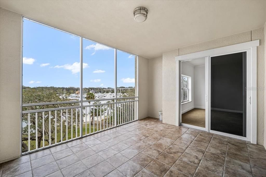 For Sale: $380,000 (3 beds, 2 baths, 1702 Square Feet)