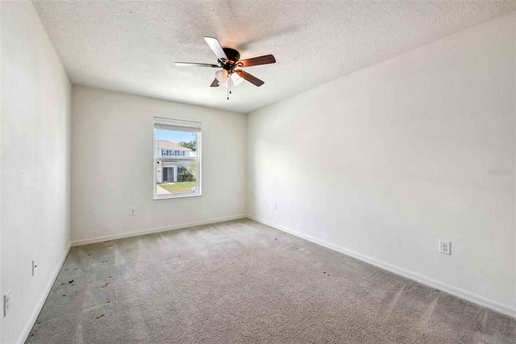 待售: $470,000 (4 贝兹, 2 浴室, 2980 平方英尺)