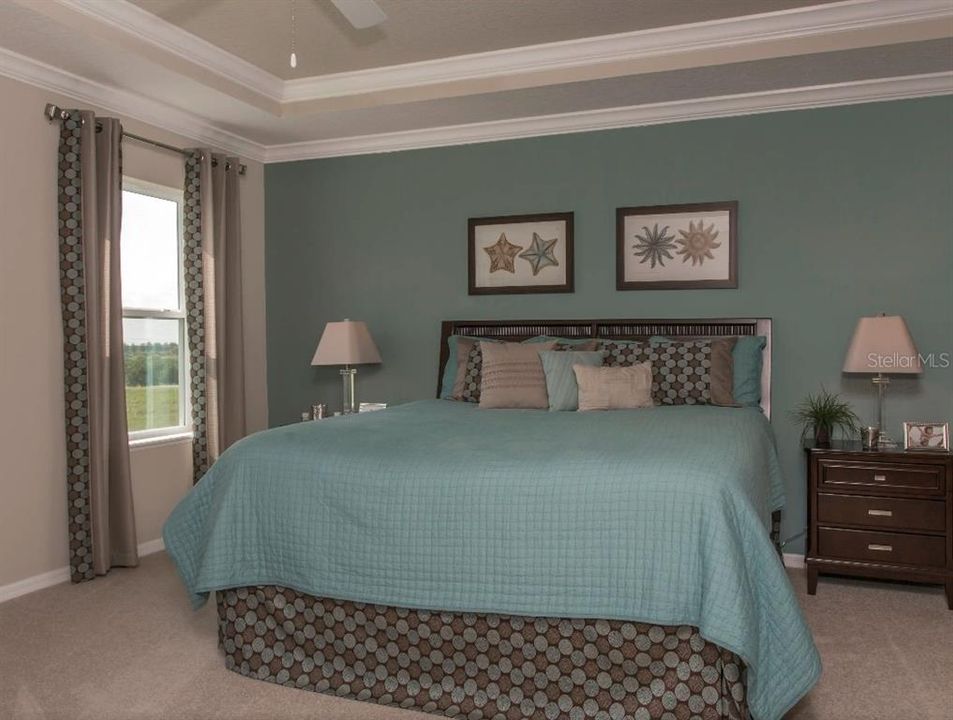 Active With Contract: $494,990 (4 beds, 3 baths, 2435 Square Feet)