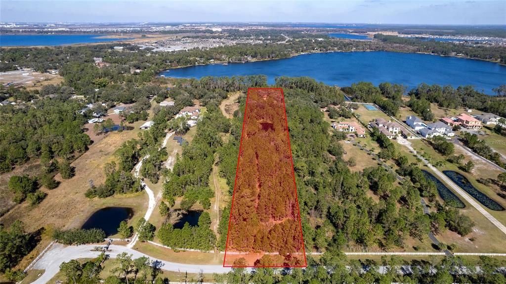 En Venta: $1,189,000 (5.92 acres)