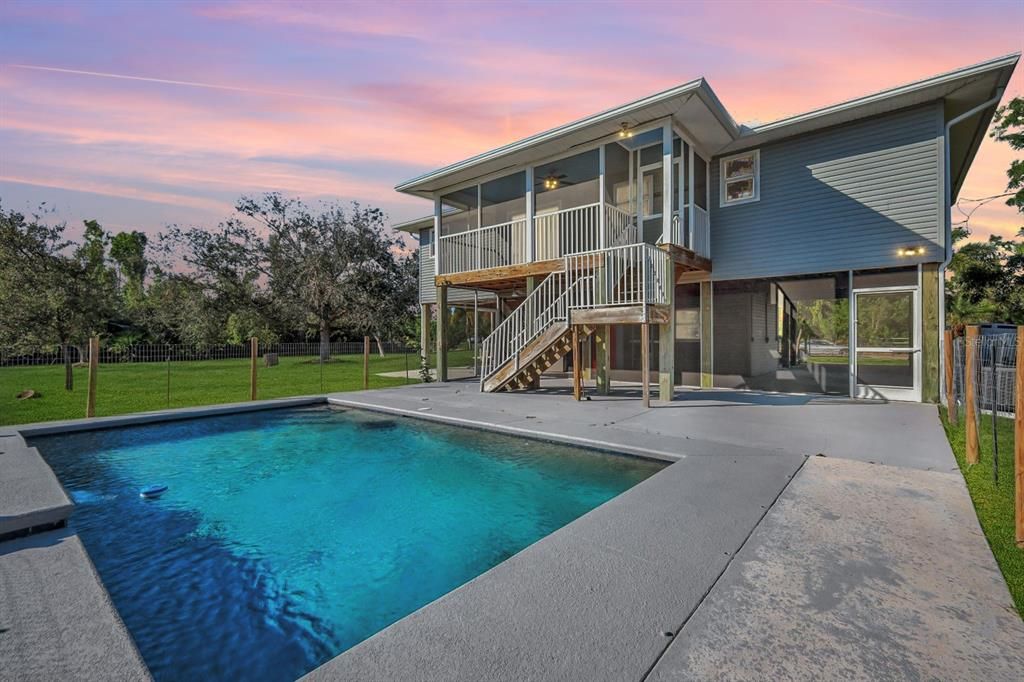 На продажу: $485,000 (2 спален, 2 ванн, 1196 Квадратных фут)