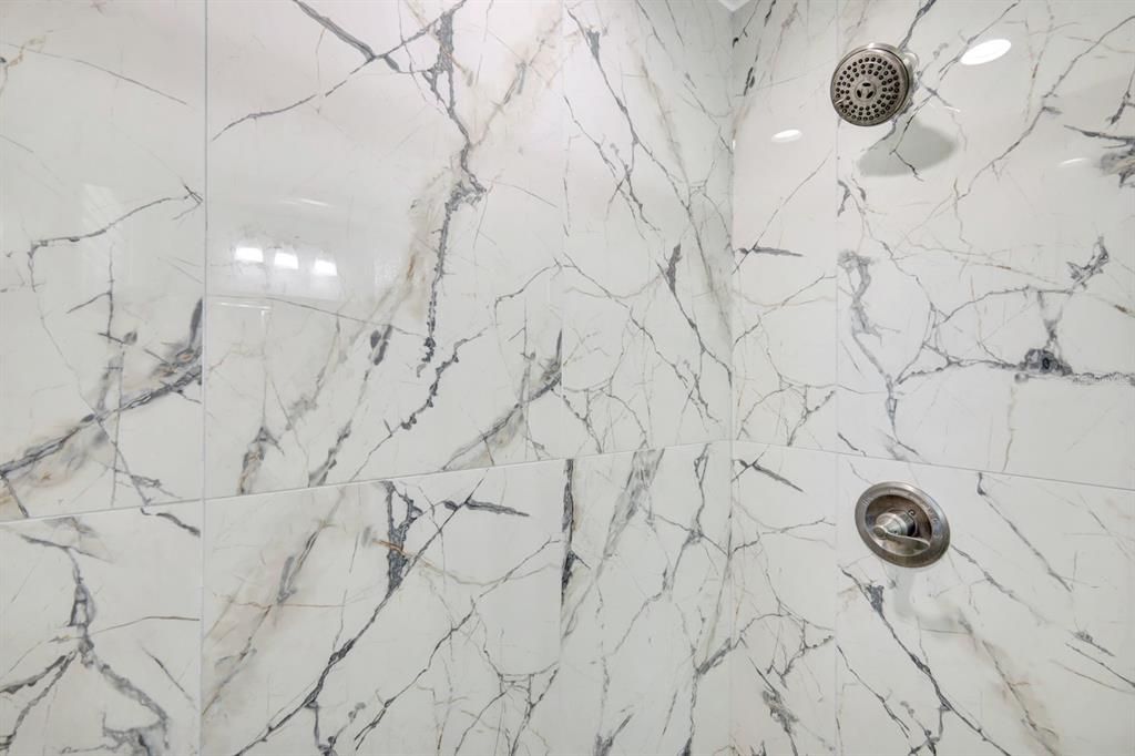 На продажу: $485,000 (2 спален, 2 ванн, 1196 Квадратных фут)