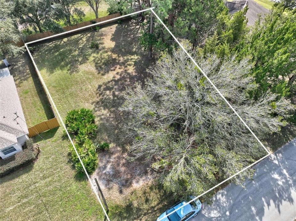 Под контрактом: $70,000 (0.23 acres)