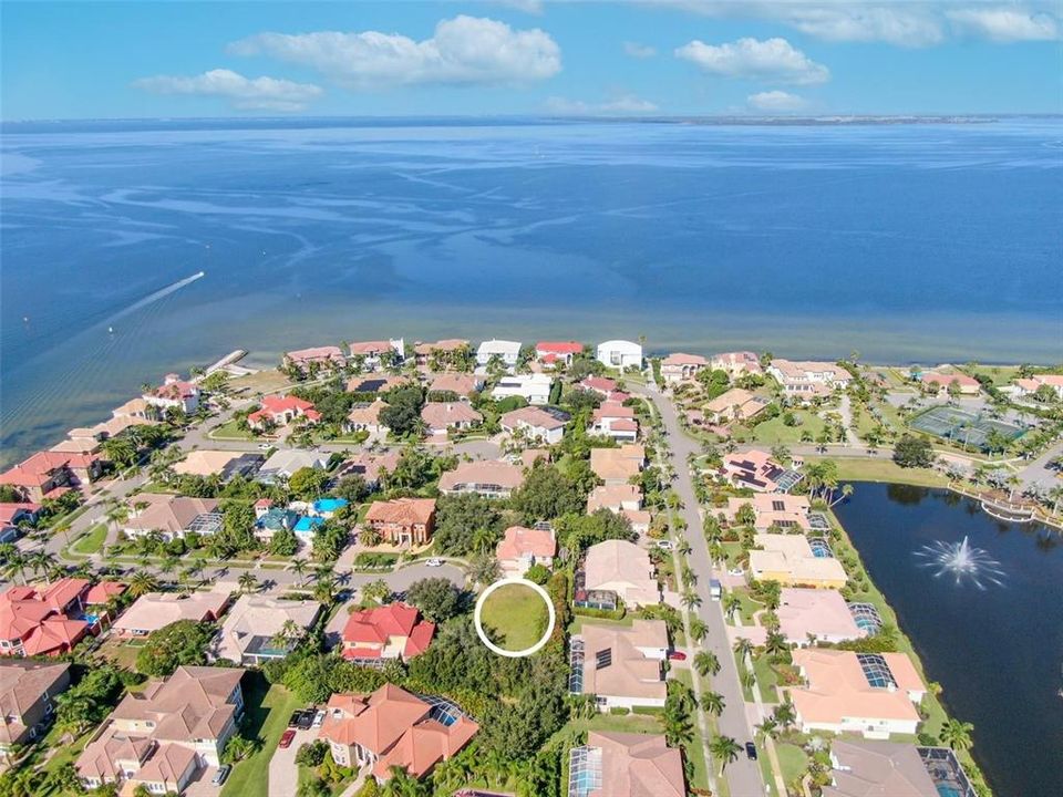 待售: $194,900 (0.29 acres)