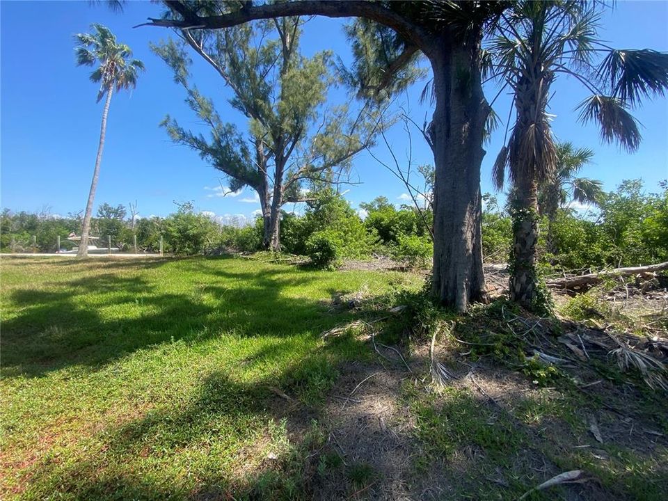En Venta: $139,900 (0.30 acres)