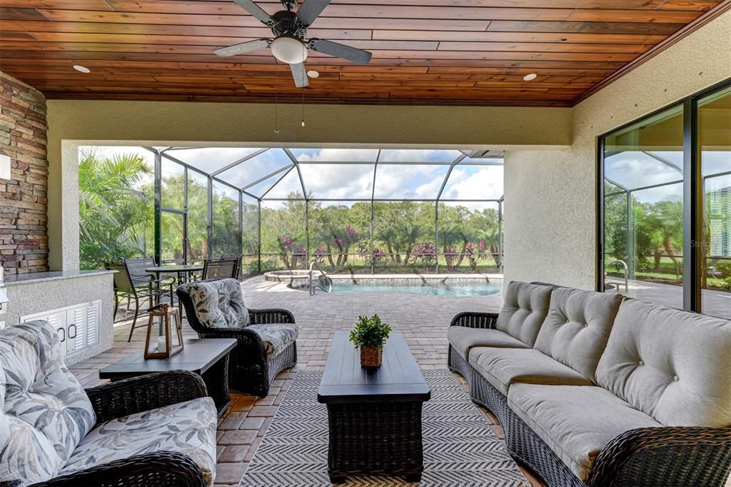 For Rent: $12,500 (4 beds, 3 baths, 2247 Square Feet)