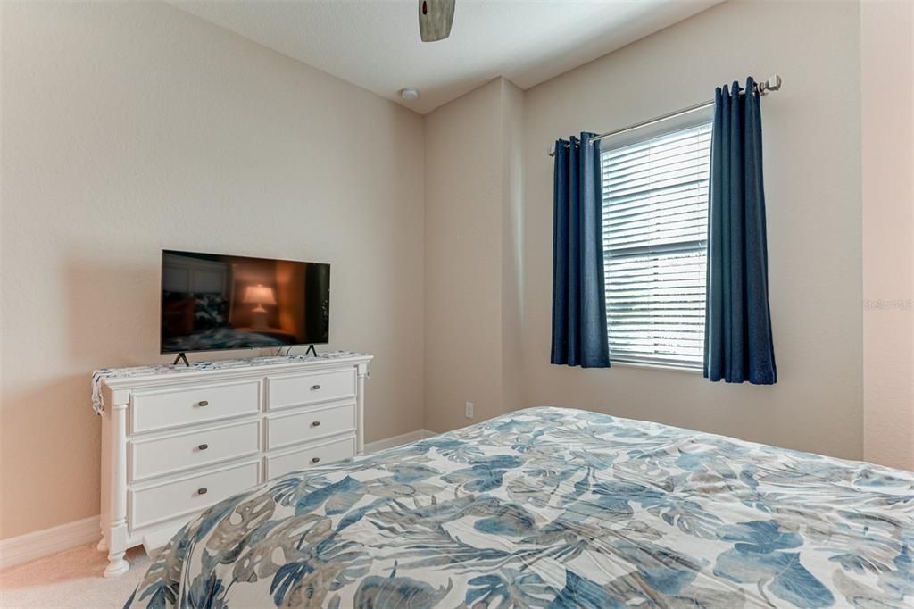 For Rent: $12,500 (4 beds, 3 baths, 2247 Square Feet)